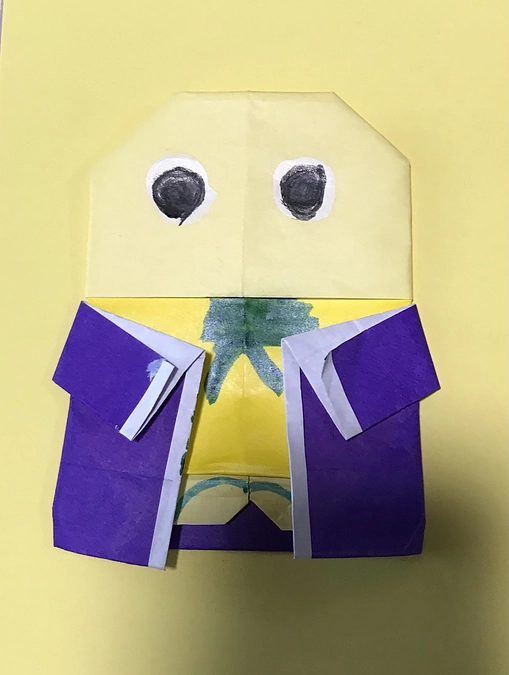 京都府舞鶴市立東図書館での展示が始まりました。