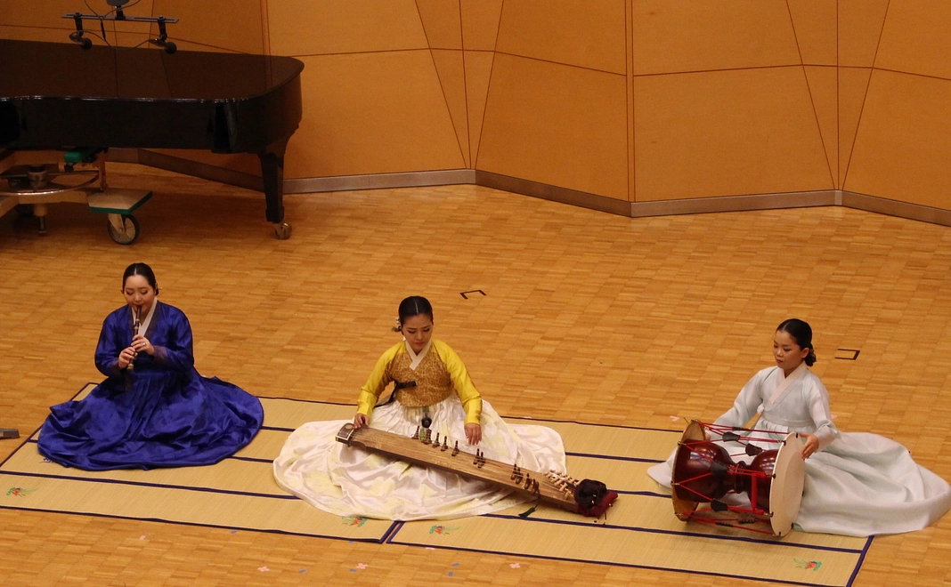 A .　[感謝のメール]