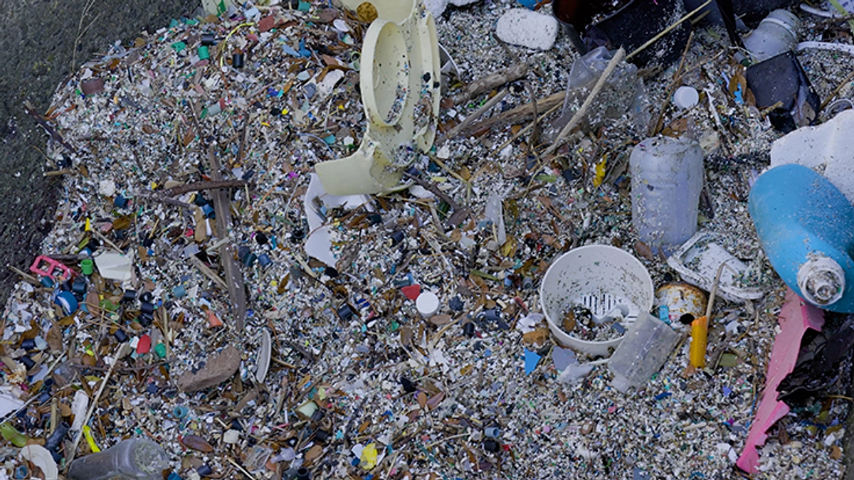 プラスチックは便利・・・だけど？