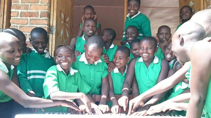 絆を深める10日間を子ども達に。五大陸交流祭を開催します！