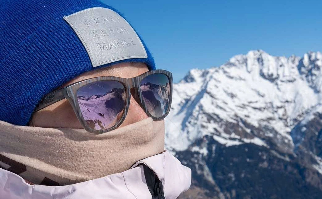 1.オリジナルステッカー＆感謝のメール