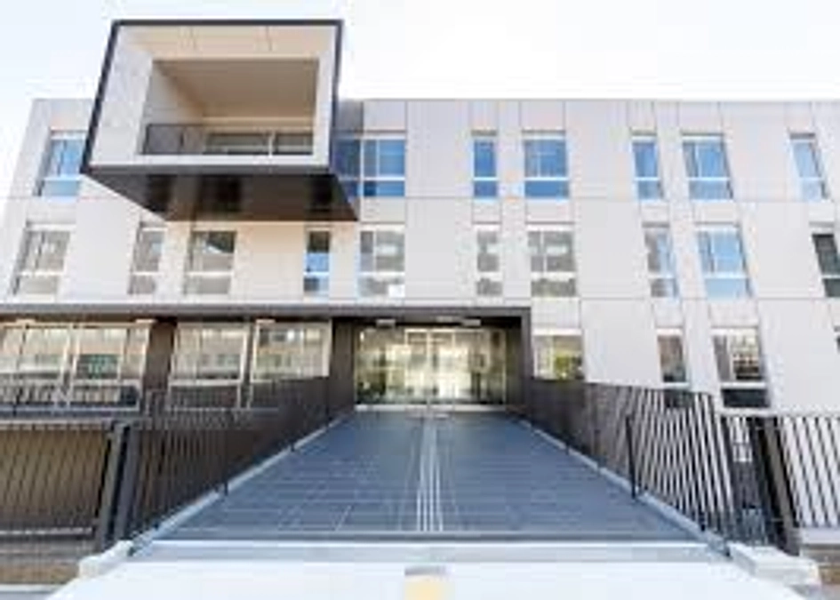 【支援実施報告③】体育エリア（GSI棟周辺）への街灯設置完了について