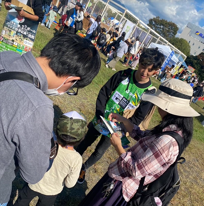 やれる事はやる！実行委員(ときどき友人)でビラ配り実施！！