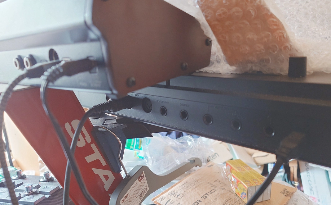 既存オリジナル曲のLP:その1配布をメールでお伝えいたします。