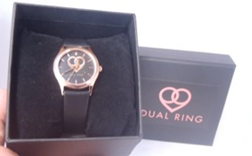 DUAL RINGオリジナルレディースウォッチ文字盤黒／本皮バンド黒
