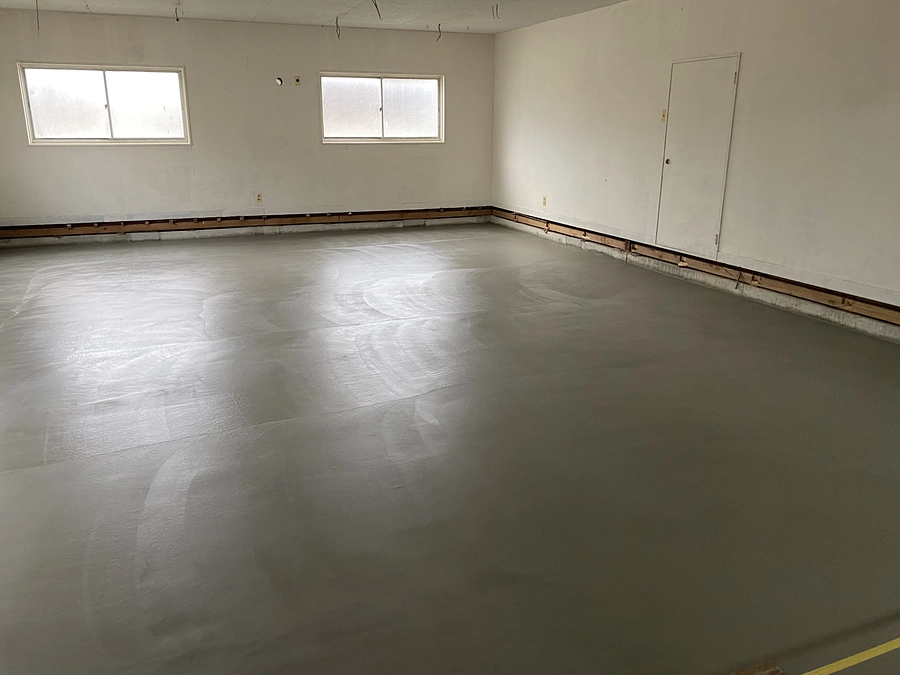 一輪車三昧。土間！完成しました！