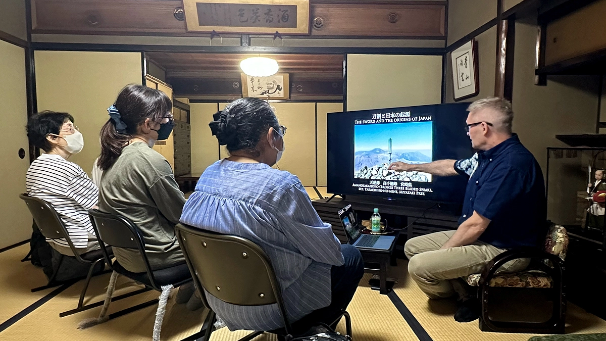 刀剣研究家ポール・マーティン氏による特別講演会を開催しました