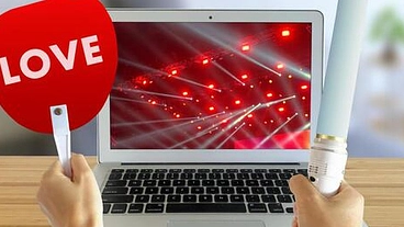 女性アーティストの配信ライブを開催したい のトップ画像