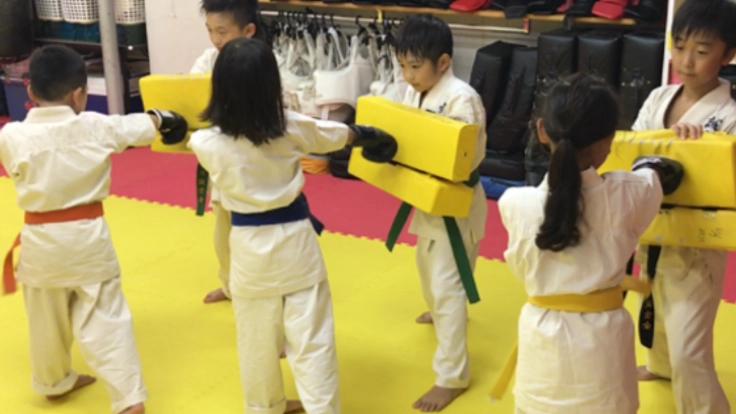 スポーツで発達障害を改善！子どもたちに無料で空手を教えたい！