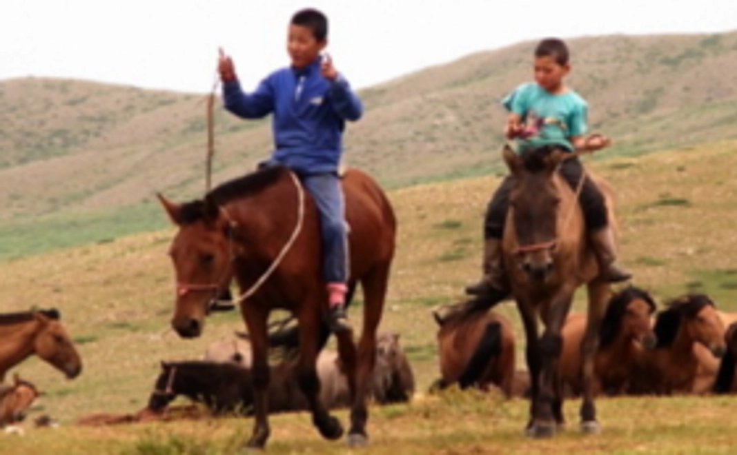 【子ども達に笑顔を！】モンゴルのキーホルダーをお送りします！