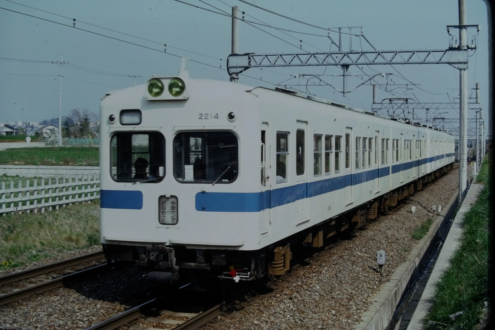 【あと3時間】8月30日の奇跡を再び。あと約107万円で新塗装の2200形は帰ってきます！