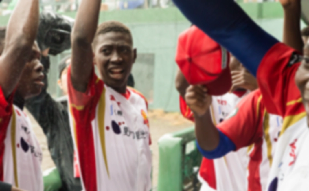 野球に打ち込んで来たブルキナファソの青年の夢を応援！