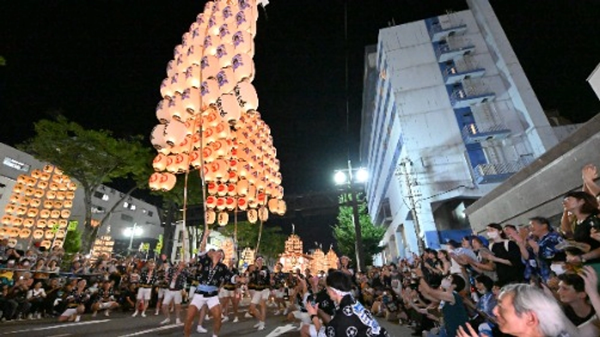 秋田竿燈まつりに参加しました
