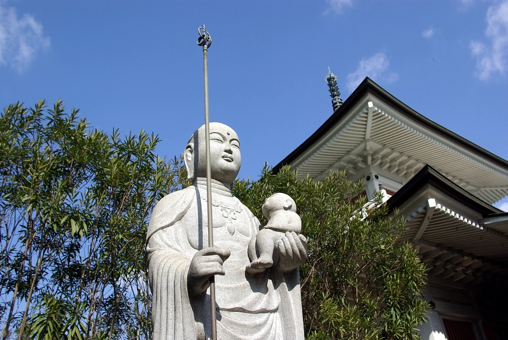 本日は地蔵盆、お地蔵様のご縁日です。