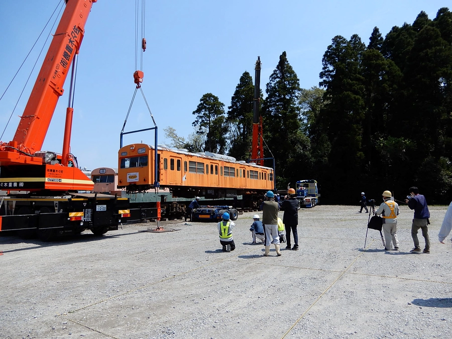 《返礼品の紹介》プレミアム見学会（「ポッポの丘」「首都圏電車区」ともに支援額各50,000円） 