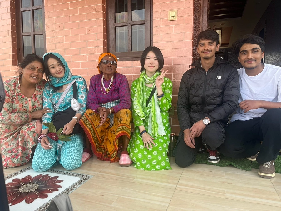 【支援対象のきゅうり農家さん宅でのホームステイ】