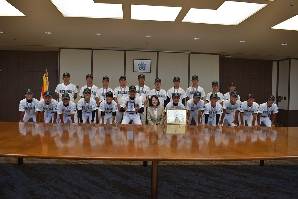 県への表敬訪問