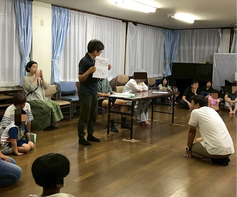 子ども達にクラファンプロジェクトについて説明しました