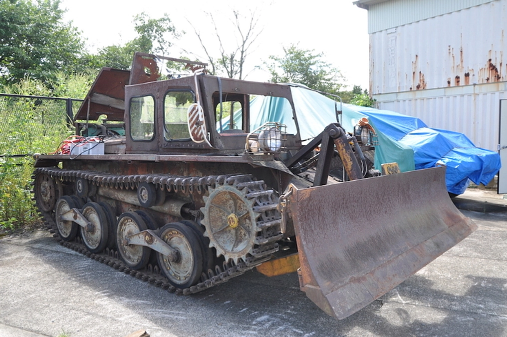 北海道で九五式軽戦車改造ブルドーザーが発見されました！