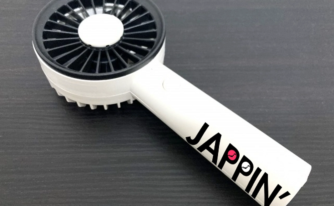 ハンディファンをお届けします!