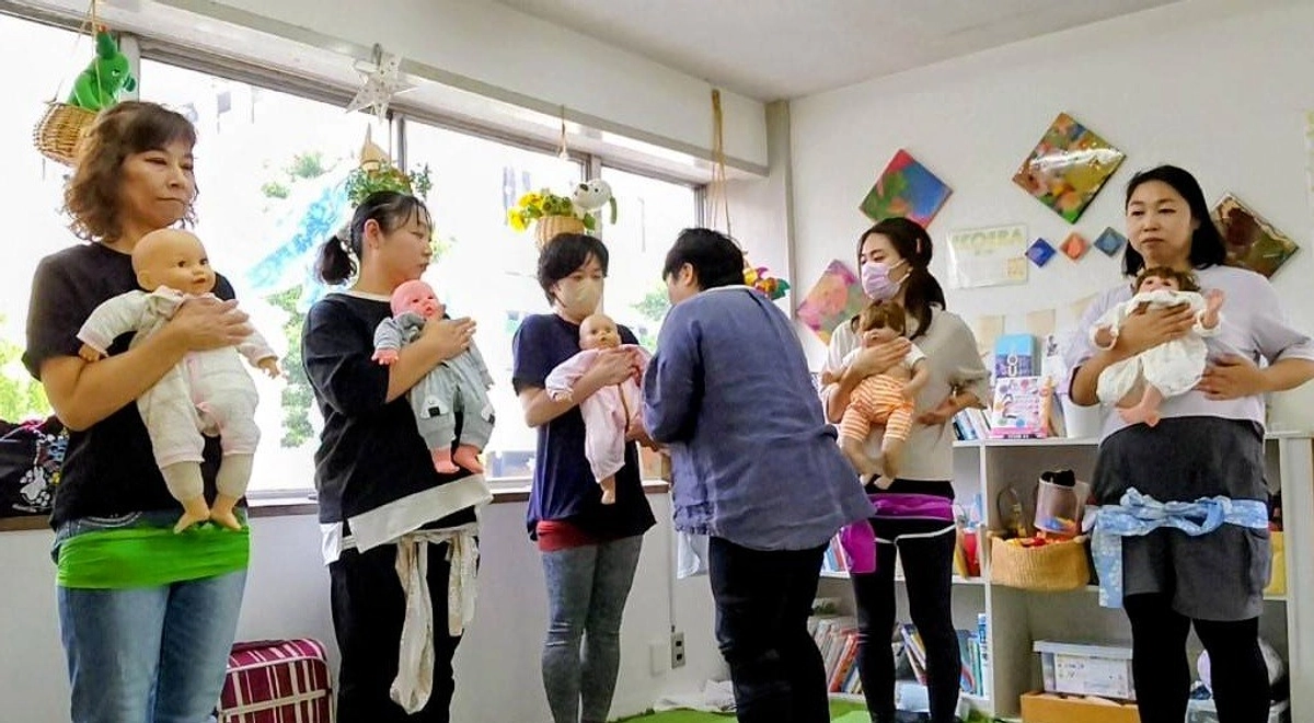 看護師・助産師・保健師対象「まぁるい抱っこアドバイザー養成講座」進捗状況のご報告②