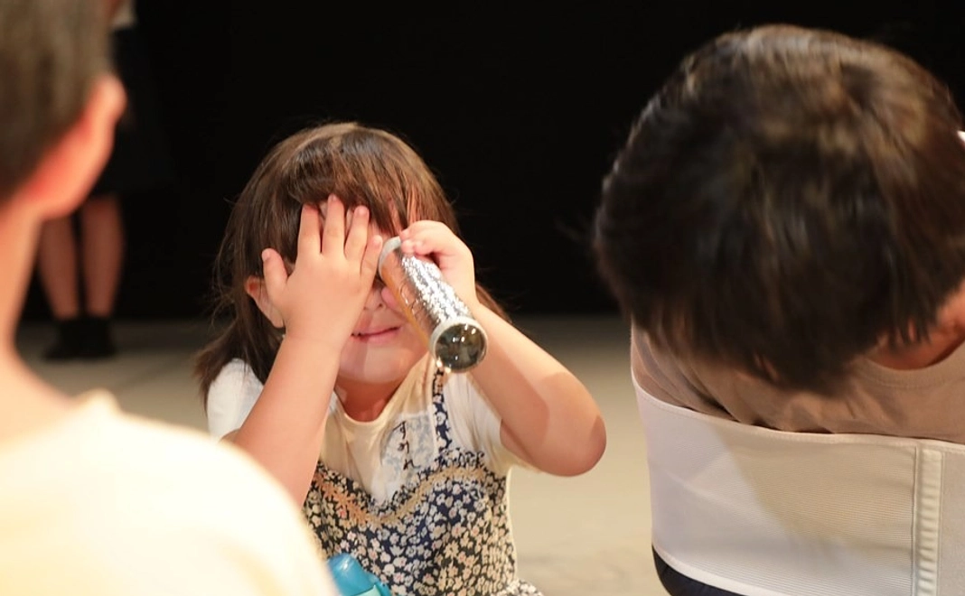 不思議がいっぱいの体験を支えて下さい。