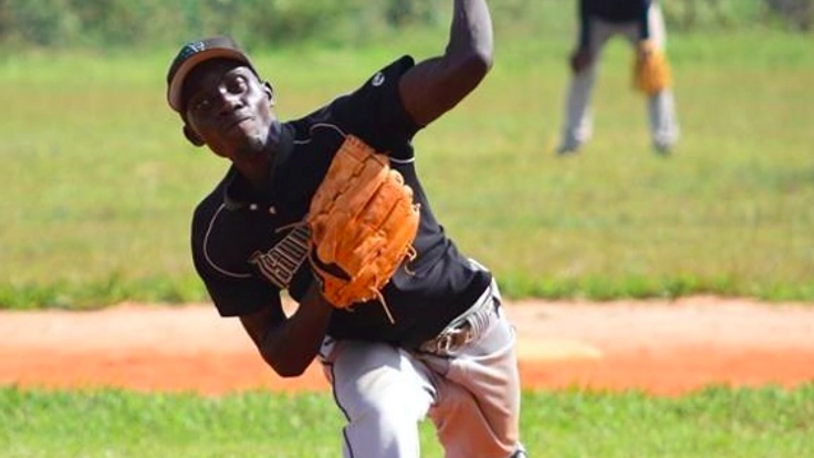 ウガンダの少年が野球留学!日本で野球と自分を成長させる体験を