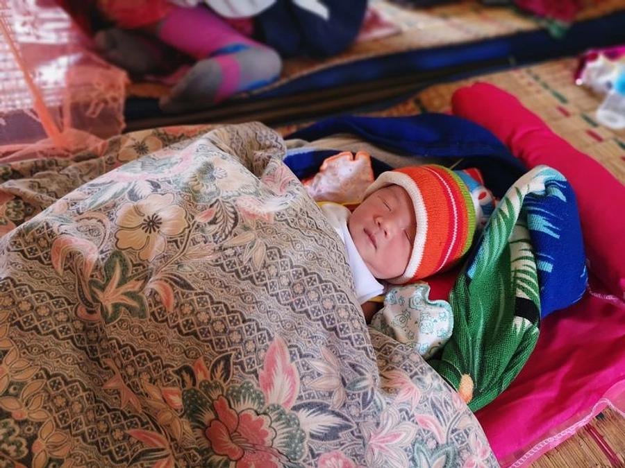 カンボジアで出会った赤ちゃんたち　～コンポンチュナンより～　大窪玲子