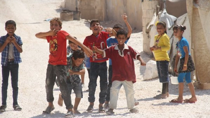 故郷シリア難民キャンプの人々に日本製中古車椅子を贈りたい！