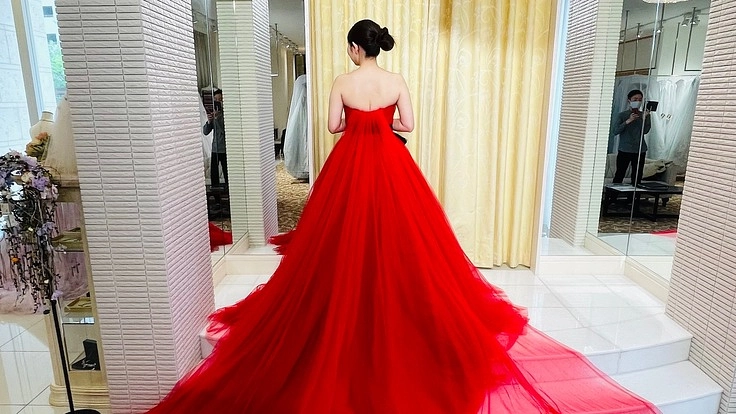 【結婚式】好きなドレスを着てほしい。お金不足であきらめてほしくない