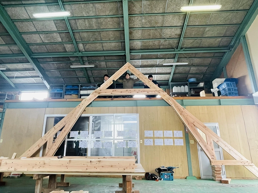 レゴブロックみたいに家のパーツを組み立ててみた