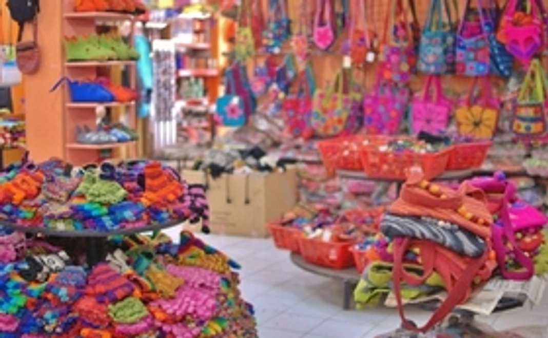 【先着10名】お土産付き！個展へご招待！コース