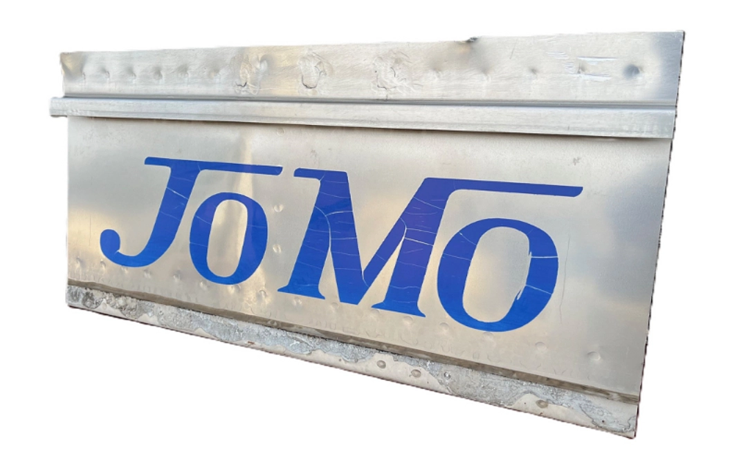 車体切り抜き板（700形）