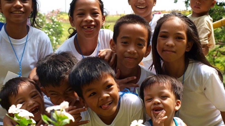 貧困の連鎖をとめたい！スラムの子ども達に英語教育のチャンスを