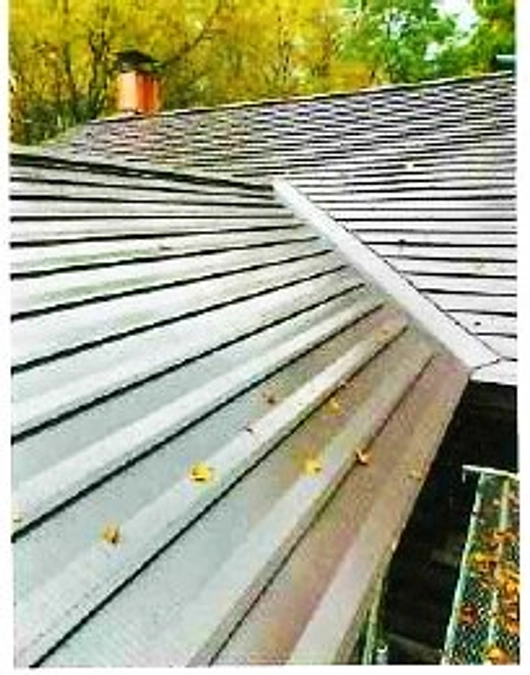 屋根工事が無事完了いたしました。