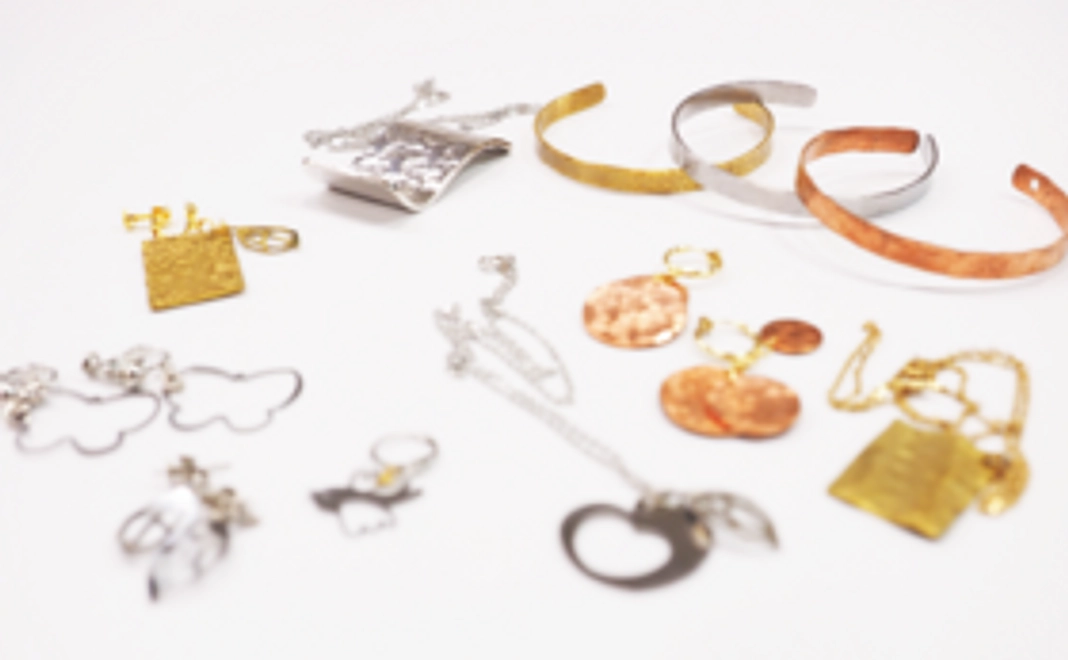 【こもの産品】「前田テクニカ」のアクセサリー