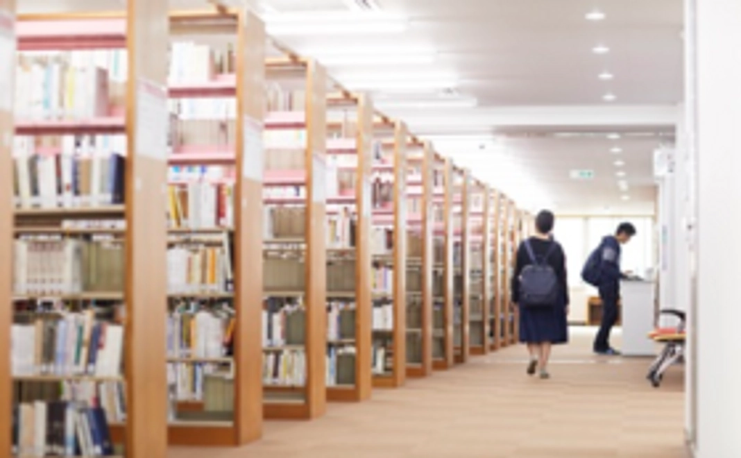 図書館見学ツアー付き