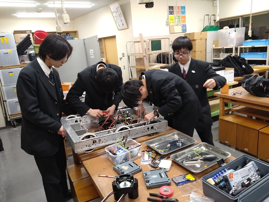 第一目標を達成しました！！