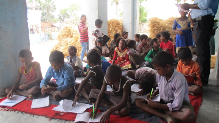 インド最貧州で持続可能な学校を目指してゲストハウス建設に臨む