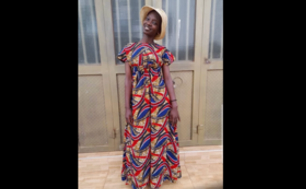 ロングワンピース２