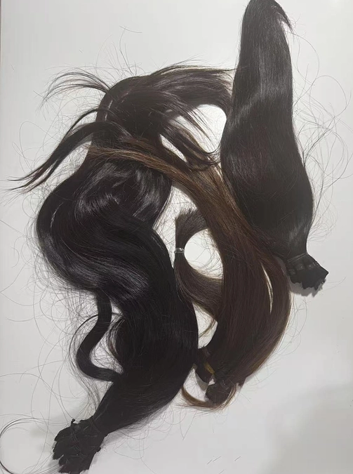 ウィッグをプレゼントした方からヘアドネーションして頂きました。