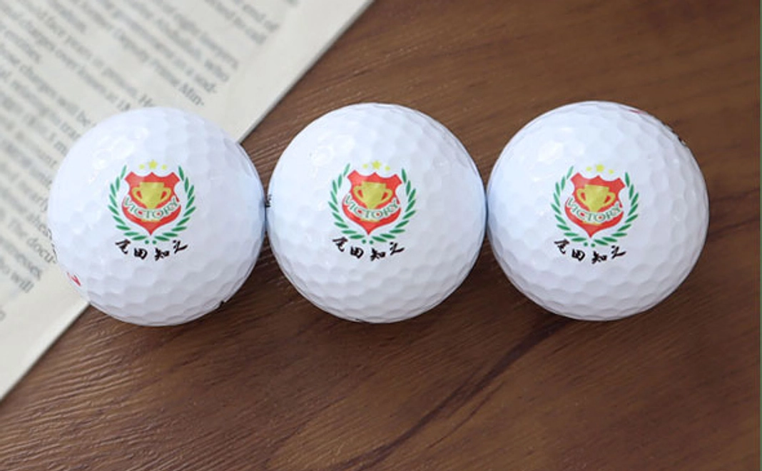 高橋紀乃プロの直筆サイン入りボール（3個）