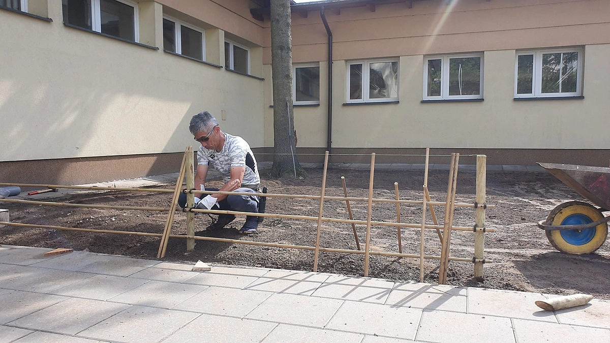 日本庭園造り　二日目