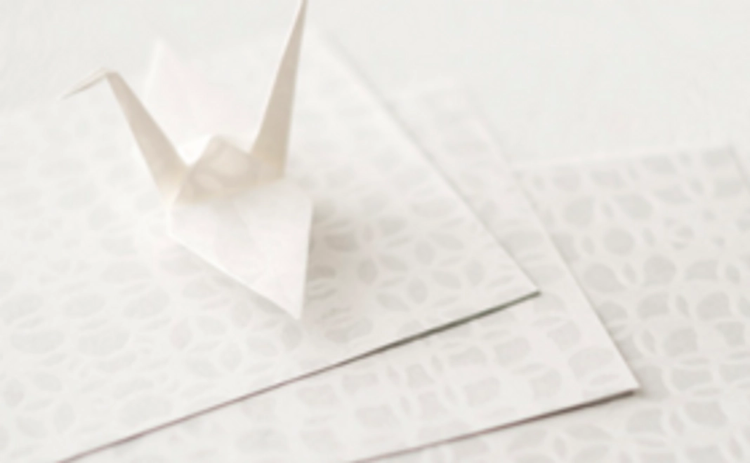 プレイポートロゴ入り美濃和紙の折り紙に感謝の手紙を添えて。