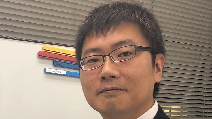 夫婦で障害と闘う歌人。渾身の短歌集を出版し、人生を変えたい。