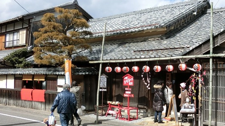 近江日野商人邸宅『桟敷窓土塀』を修復して、町並みを守ろう！！