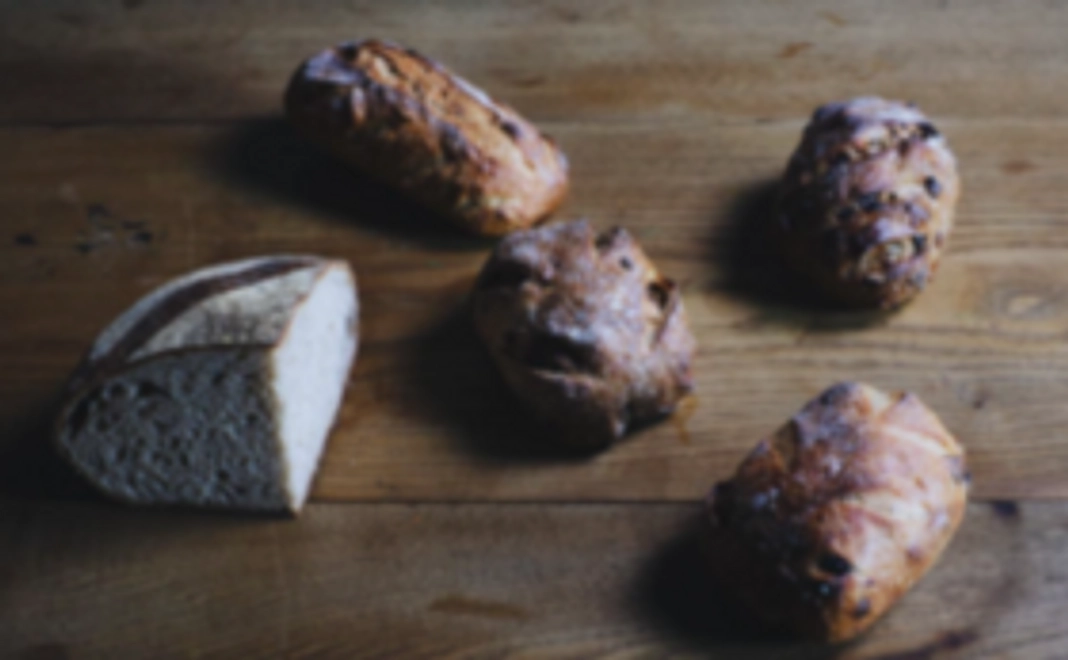 【１万円】遠くにいながら函館を感じる天然酵母パン＆グッズセット