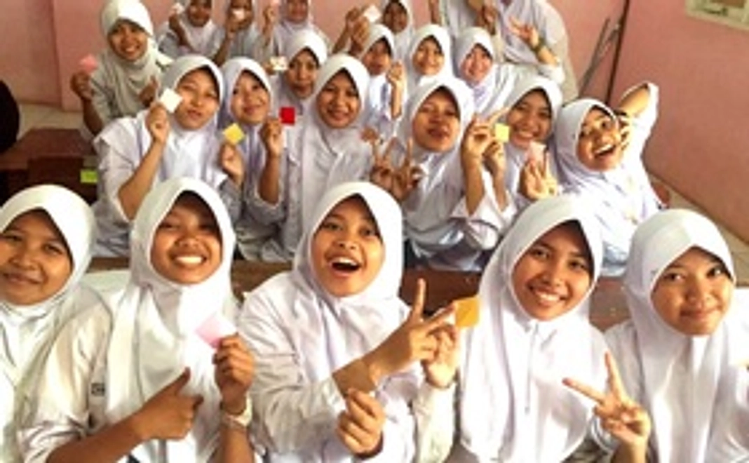 孤児院の子どもたちからお礼のお手紙と写真コース