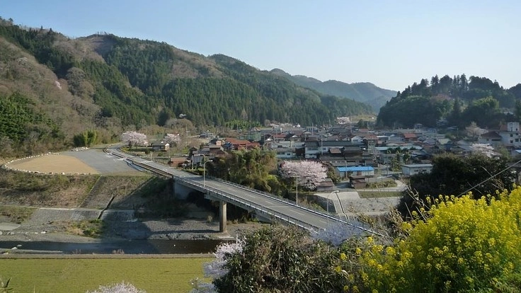 ソーラーシェルターを山口県周南市須金地区コミュニティ組織へ！