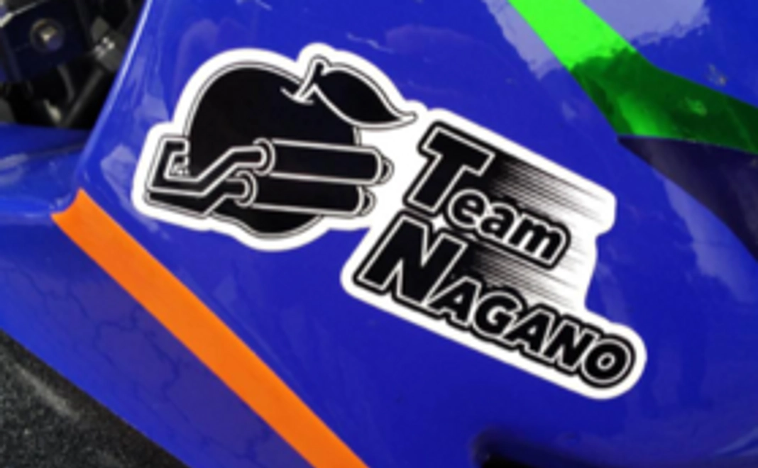 チーム長野ステッカーを貼って頂いて応援をお願いします！
